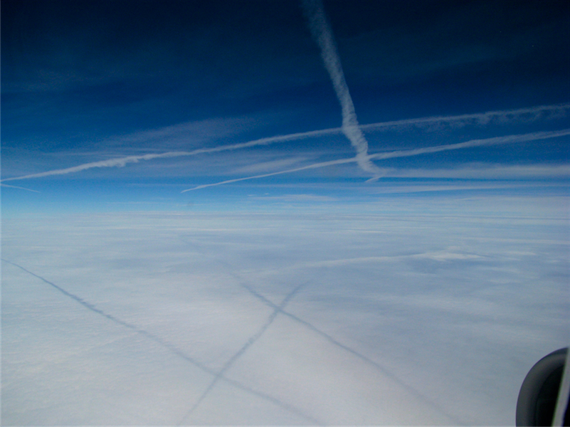 contrails